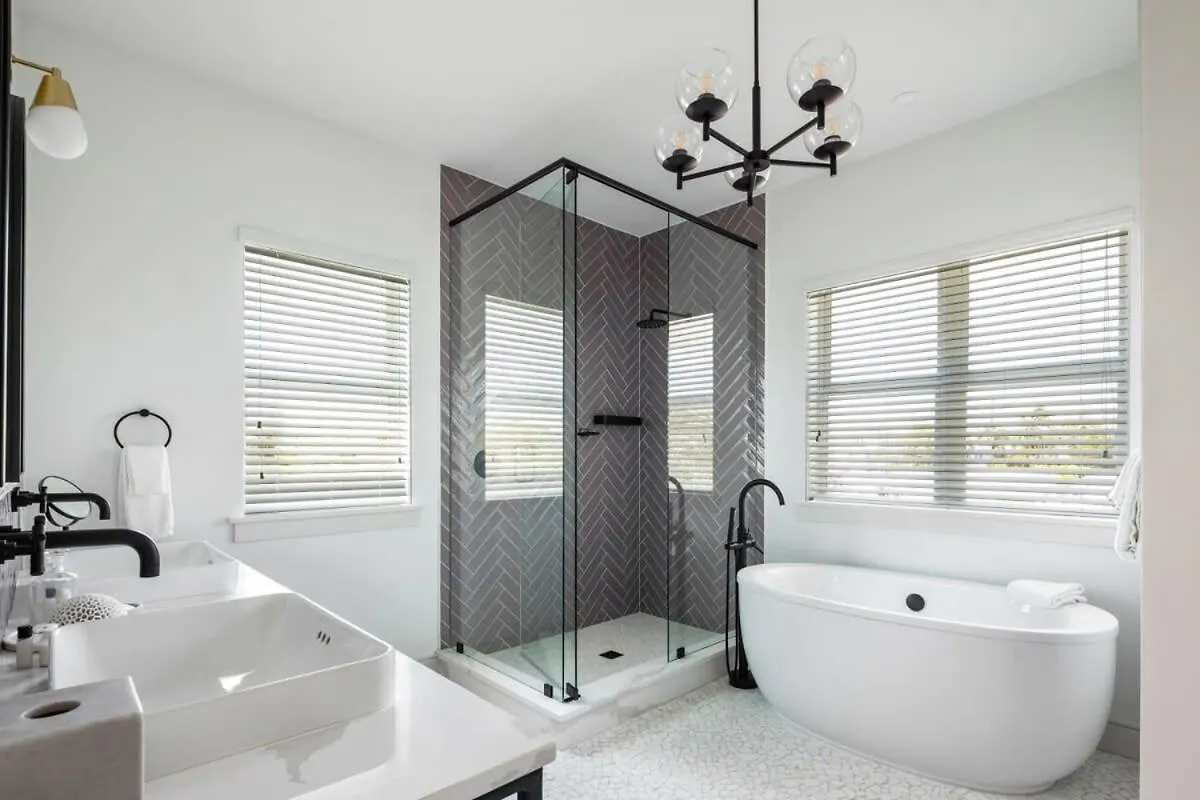 Tatil Evi New The Altair House - Fire Pit Pool & Hot Tub Villa Key West