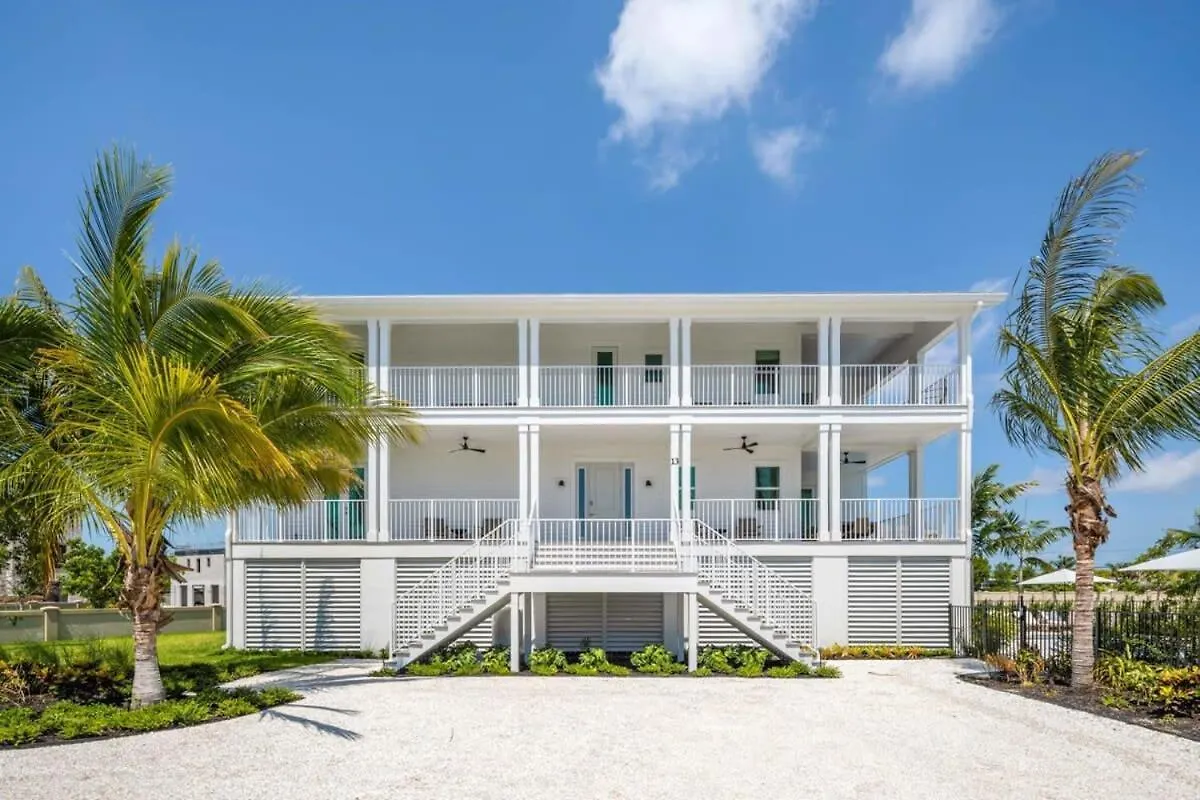 Tatil Evi New The Altair House - Fire Pit Pool & Hot Tub Villa Key West